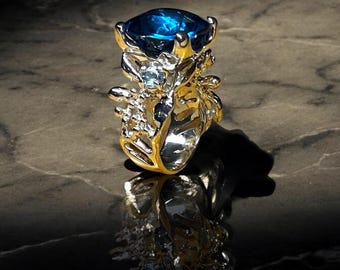 Anillo de aguamarina talla cojín: plata maciza, topacio azul cielo, diseño orgánico.