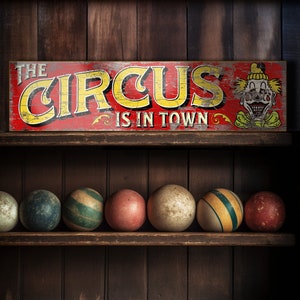 Circus In Town Old Vintage Style Circus Sign. Solid Wood 40cm Wall Plaque