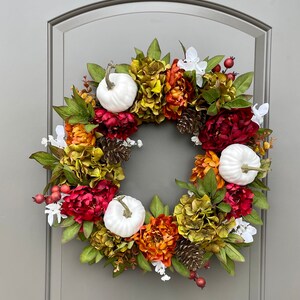 Fall Wreath with White Pumpkins, Farmhouse Fall Door Wreaths, Best Selling Wreath for Fall, Peony and Pumpkin Fall Wreath for Front Door afbeelding 7
