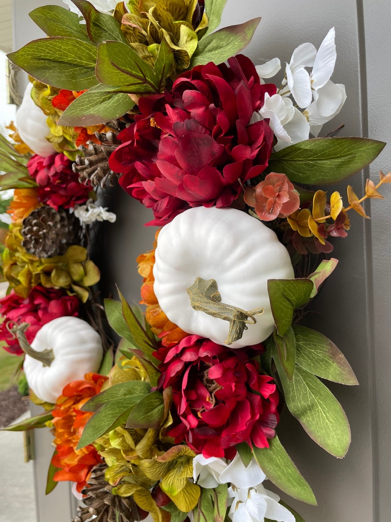 Fall Wreath with White Pumpkins, Farmhouse Fall Door Wreaths, Best Selling Wreath for Fall, Peony and Pumpkin Fall Wreath for Front Door afbeelding 2