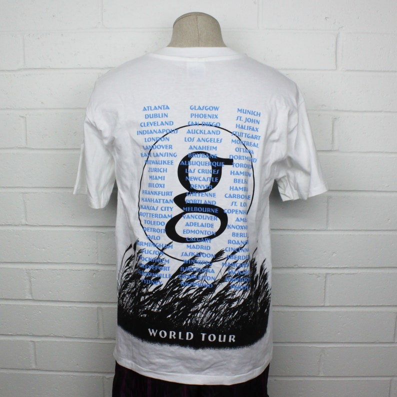 Vintage 90s Garth Brooks Fresh Horses Tour Shirt Large Concert 1996 Country Music Friends in Low Places Tee