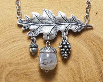 #7165 Necklace Branch with Acorn no.2 green-black agate