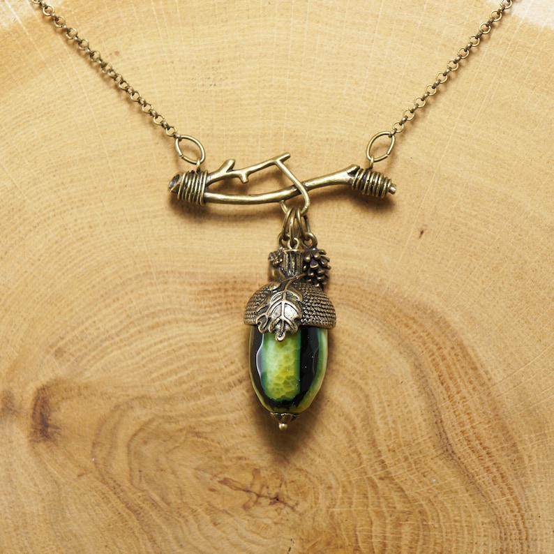 #7165 Necklace Branch with Acorn no.2 green-black agate
