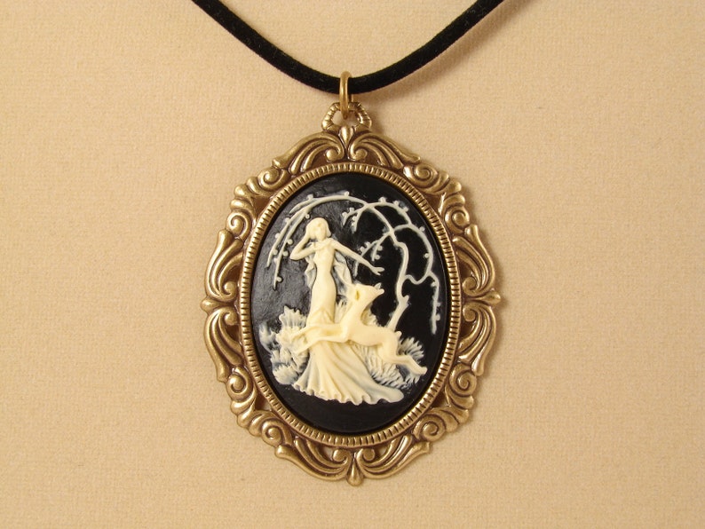 Forest Fairy Cameo Necklace Ivory on Black Pendant Black and White Lady Cameo Vintage Brass Victorian Style Women Jewelry Gift for Her 2414