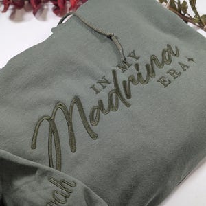 Godmother sweatshirt, Godmom Sweatshirt, Christening Gift, madrina sweatshirt,Personalized Godmother Crewneck Sweatshirt, Custom with Kids N