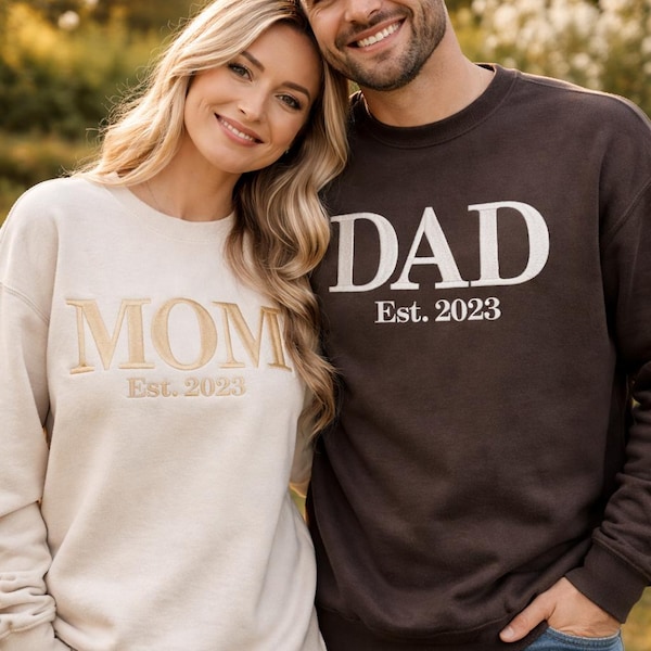 Sudadera personalizada bordada para mamá y papá 2026, sudadera con capucha bordada personalizada para padres, regalos a juego para mamá y papá primerizos