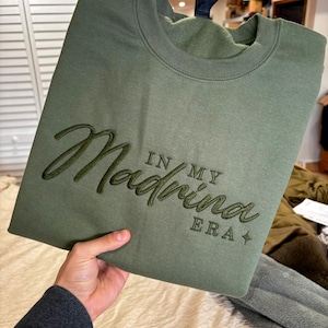 Godparents Proposal sweatshirts: Embroidered Crewneck Madrina, padrino, Marraine, Mandrinha custom in your language image 1