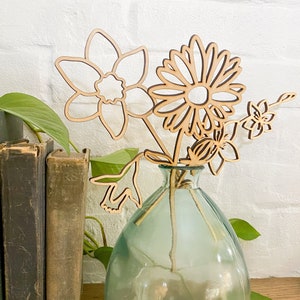Wooden Birth Month Flower Bouquet. Birth Flowers. Mother&#39;s Day Gift. Gift For Mom. Wood Flower Cutouts. Build your own bouquet.