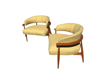 Pair vintage mid century modern barrel back chairs attributed to Milo baughman restored walnut
