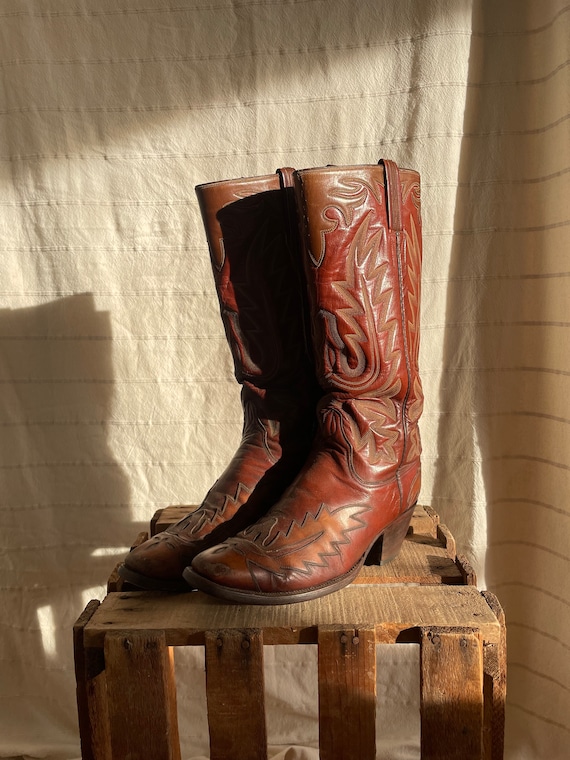 Vintage San Antonio Lucchese Inlay Boots- M9