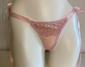 Pink Lace and Bows Thong