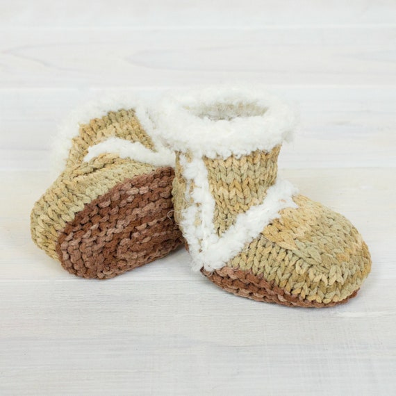 ugg inspired crochet baby booties