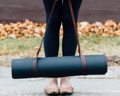 customizable brown leather yoga mat strap/blanket strap // hand-cut, waxed leather strap with an adjustable loop-through fastening