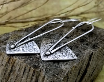 Long Hammered Silver Pyramid Earrings, Triangle Drop and Dangle Earrings, Minimalist Geometric Jewelry, Cool Earrings, Modern Jewelry