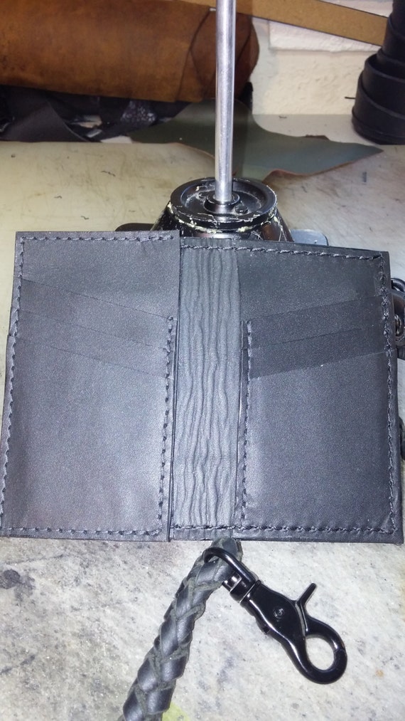 Leather Biker Wallet with Chain, Small Wallet Men, Biker Wallet Men, Chain Wallet for Biker, Chain Wallets for Men, Biker Gifts for Men