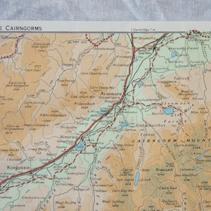 Carte vintage des montagnes de Cairngorm en Écosse, 1959