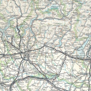 Mapa antiguo de Milán, Italia y alrededores, 1970