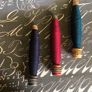 Wooden Bobbins Vintage Set of 3