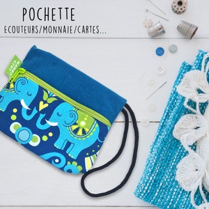 Bolsa de terciopelo con estampado animal y correa para la muñeca - Elefante - Monedero pequeño y compacto hecho a mano - Regalo étnico para la prosperidad y la longevidad
