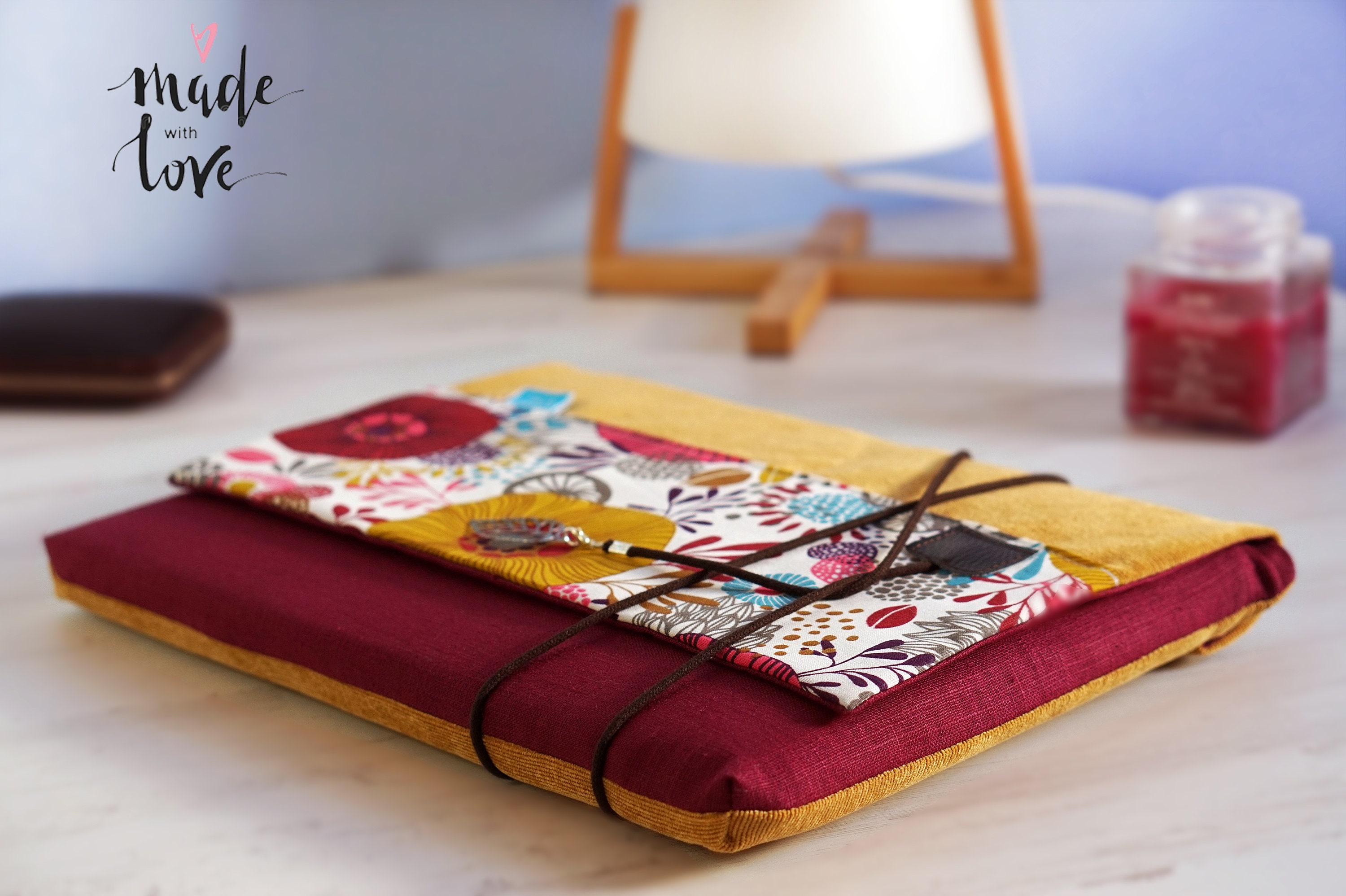 Pyjama housse ordinateur sale