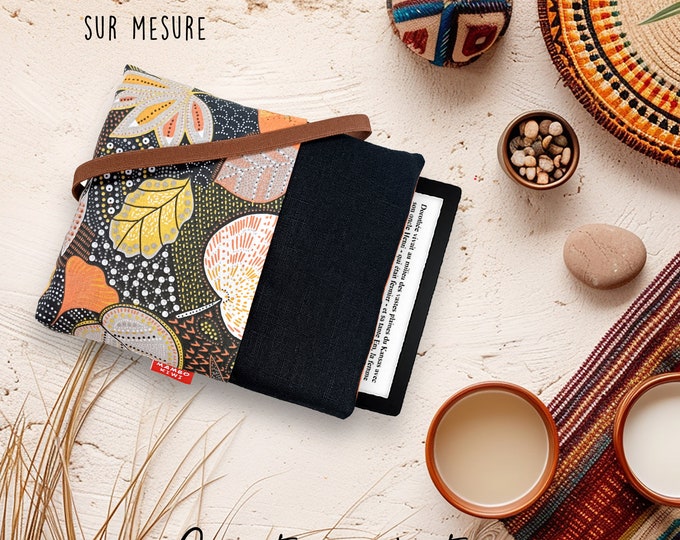 Gift for traveler - Custom-made e-reader case with elastic - Kobo, Kindle, Kindle paperwhite, Vivlio - Autumn leaves fabric