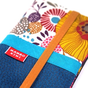 Portefeuille chéquier coloré femme avec élastique en cuir et tissu fleurs, porte cartes, portefeuille fait main, idée cadeau femme