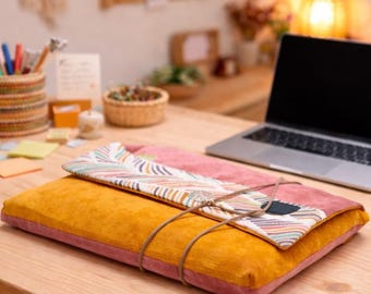 Housse ordinateur portable bohème en velours avec rabat, Etui rembourré et personnalisé pour PC, sur mesure