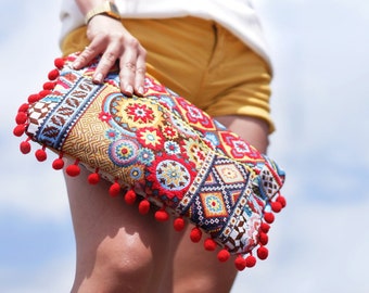 pochette ethnique chic