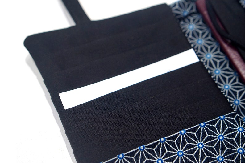 Portefeuille passeport cuir noir tissu japonais Asanoha avec élastique, porte cartes original, portemonnaie japon, idée cadeau voyage image 4