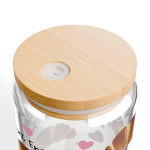 Regalo personalizado para amantes de los croissants, lata de vidrio, regalo para chef pastelero, vaso de vidrio con sorbete, taza de vidrio para entusiastas de los croissants, vaso con sorbete de 16 oz imagen 7