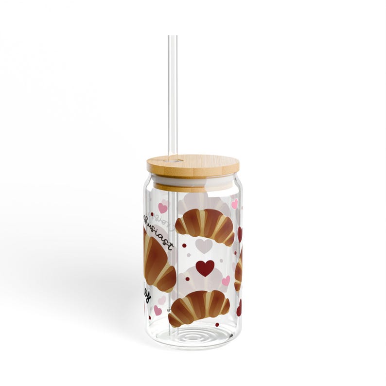Regalo personalizado para amantes de los croissants, lata de vidrio, regalo para chef pastelero, vaso de vidrio con sorbete, taza de vidrio para entusiastas de los croissants, vaso con sorbete de 16 oz imagen 6