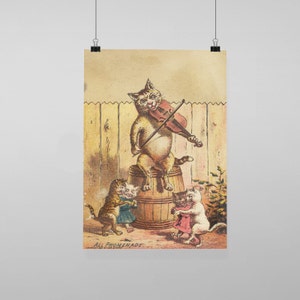 Puede incluir: Una ilustración vintage de un gato tocando el violín para otros dos gatos. El gato que toca el violín está sentado en un barril. Los gatos llevan ropa. La ilustración es de estilo de dibujos animados y tiene un toque caprichoso.