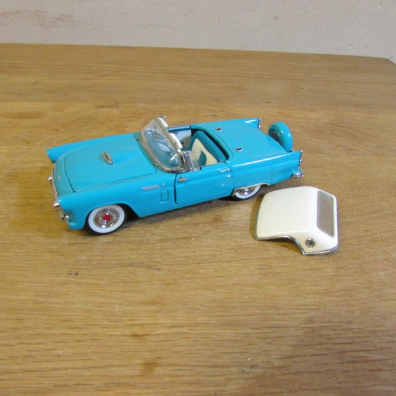 Collectable 1987 Franklin Mint Precision Models - 1956 Ford Collectable 1987 Franklin Mint Precision Models - 1956 Ford