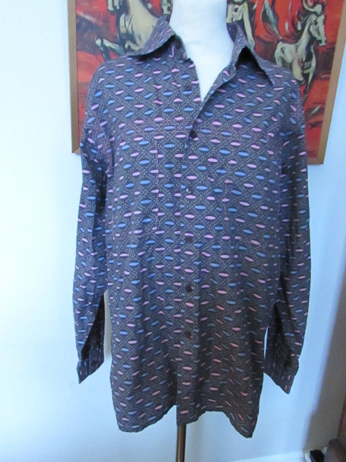 Image of Vintage Men's Op-Art/Geometric Patterned Shirt With Pink Stitch Detail, Size M