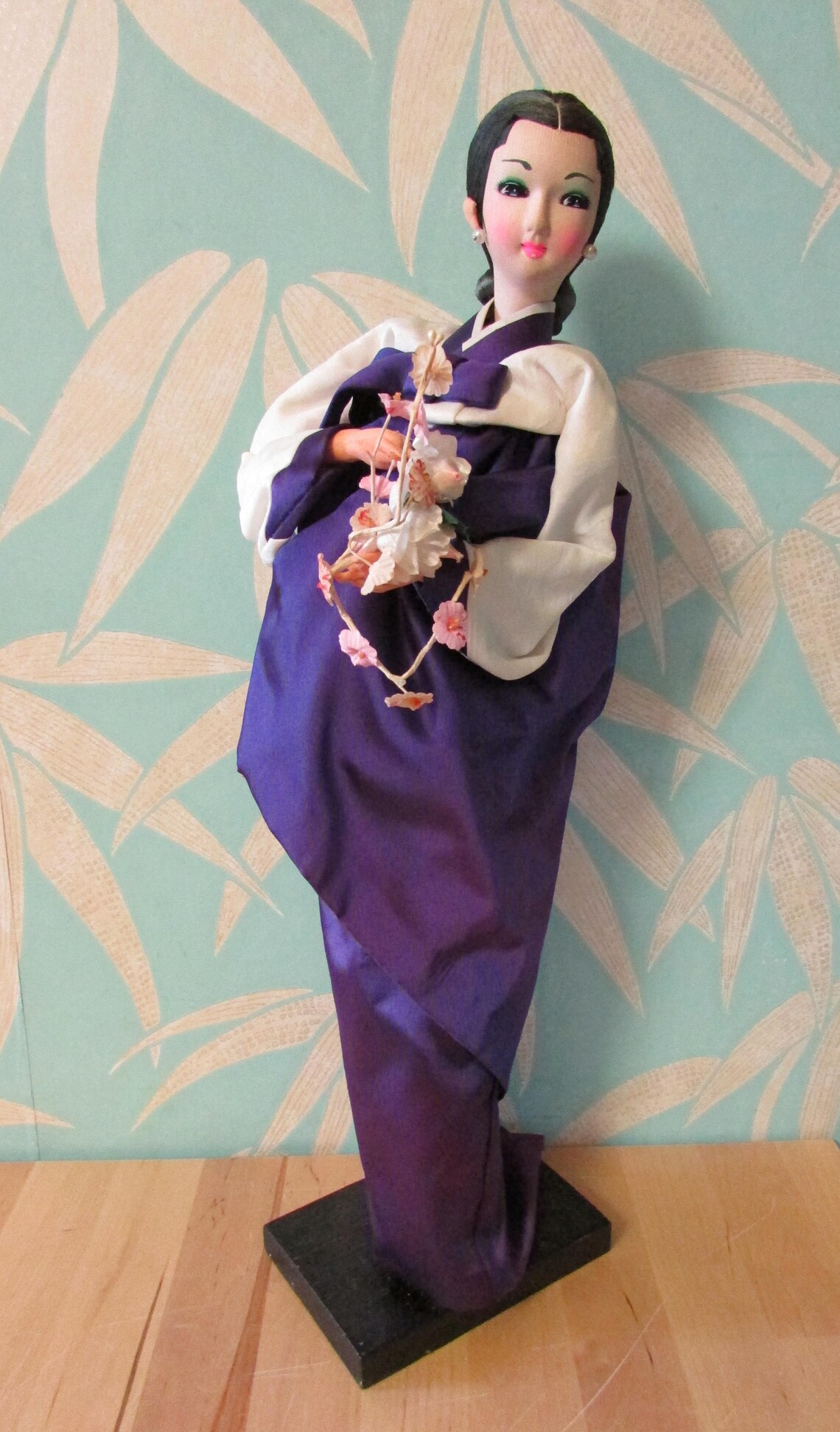 Poupée Traditionnelle Coréenne Hanbok - Figurine En Tissu De Soie, 30 Cm | Décoration Maison Style Élégant