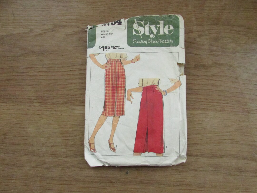 V1979 Pattern Part Cut 1979 Style 2754 Sewing Pattern for Misses' Skirt, Size 10 ...