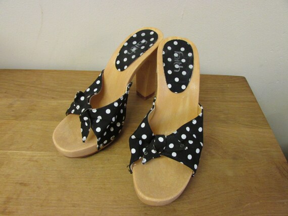 Polka hotsell dot mules