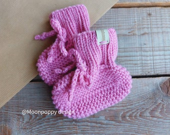 Knit baby booties, Baby slippers, Knitted baby coming home accessories