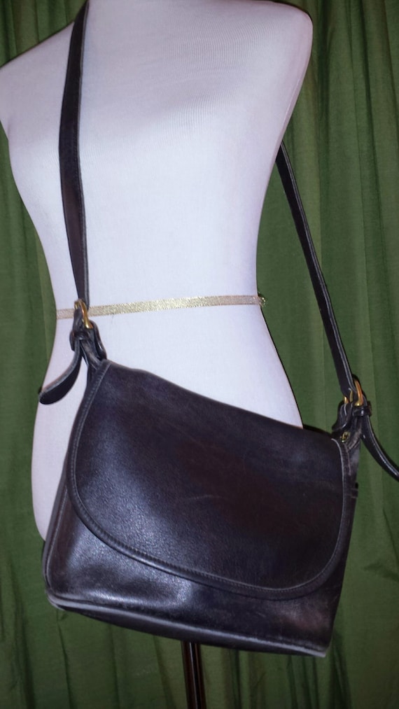 messenger style purse