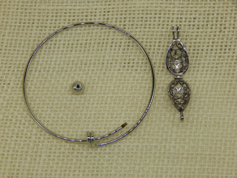 Essential oil Diffuser Bracelet Silver Antique Drop Filigree Bangle Bracelet Aromatherapy Bangle Bracelet