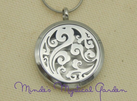 Swirl 30mm Aromatherapy Locket Religious Locket, Stainless steel Locket