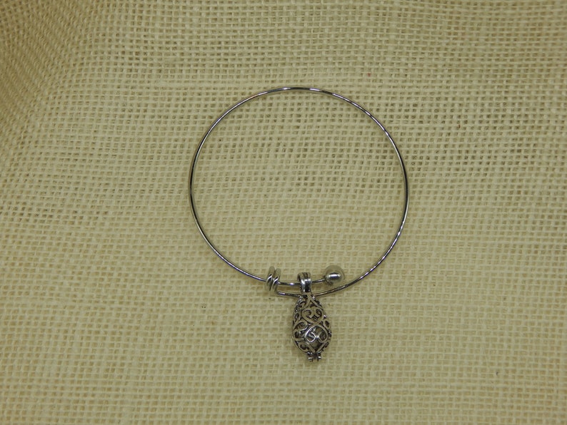 Essential oil Diffuser Bracelet Silver Antique Drop Filigree Bangle Bracelet Aromatherapy Bangle Bracelet