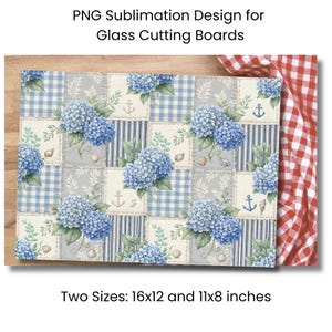 Puede incluir: Una tabla de cortar de vidrio rectangular con un diseño de patchwork con flores de hortensia azules, conchas marinas y anclas. El diseño incluye cuadros de vichy azules y blancos, rayas y parches lisos. El texto en la parte superior dice "PNG Sublimation Design for Glass Cutting Boards."