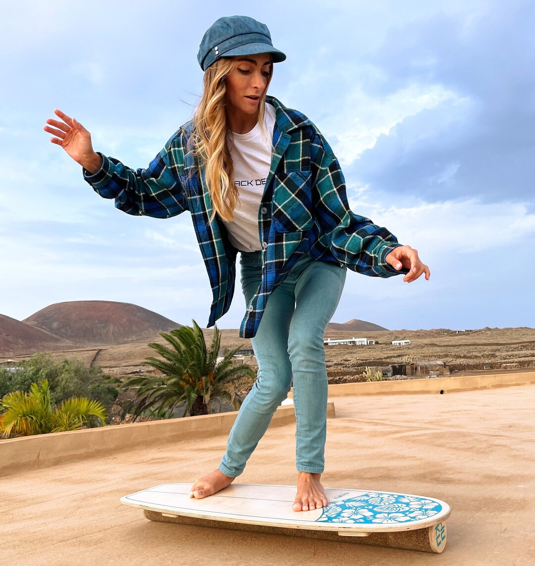 Huku Nalu Combo 2 Rollers Wooden Balance Board Get SUP and Surf Ready