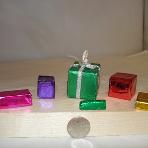 Mini Christmas Presents: Foil B