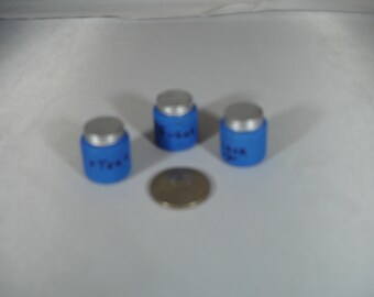 Mini bidons en bois bleu - Ensemble de trois