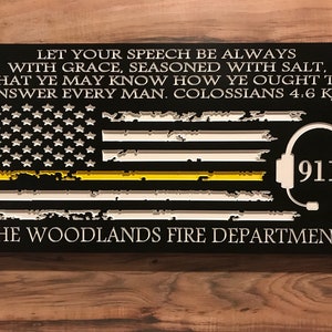 Despachador personalizado 911 Bombero Regalo Navidad Cartel personalizado Rústico Decoración del hogar Delgada Línea amarilla Bandera americana Día de las Madres