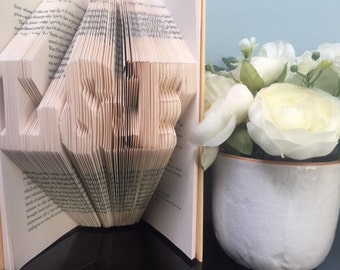 Book Art, Wedding Gift, Wedding Anniversary Gift, Gift for Couple, Girlfriend Gift, Boyfriend Gift, 1st Wedding Anniversary,Anniversary Gift