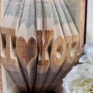 Liebe Buchkunst, Liebe Buch gefaltet Buchkunst, Buchkunst, Hochzeit, Geschenk, Housewarminggeschenk, Freundgeschenk, Freundin, Geschenk, Buch-Liebhaber-Geschenk
