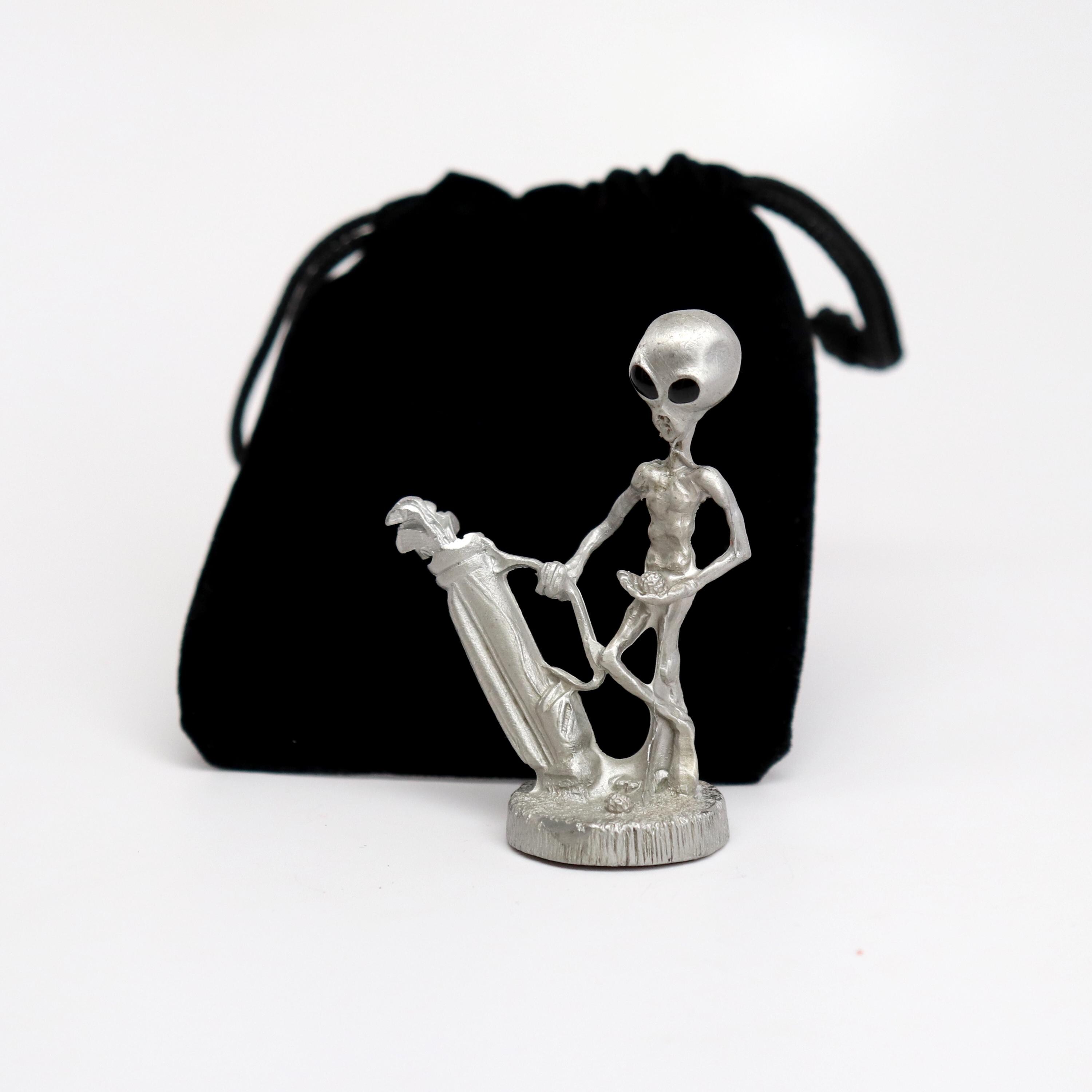 Golfing Alien Ready for a Hole in One Pewter Statue S-004 - Etsy
